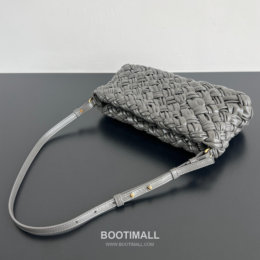Bottega Veneta Kalimero Cha-Cha Bag 보테가 베네타 칼리메로 차차 숄더백 그레이 28.5cm 4