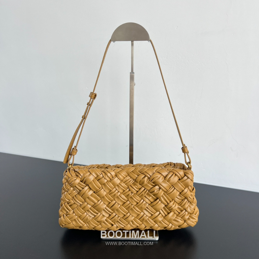 Bottega Veneta Kalimero Cha-Cha Bag 보테가 베네타 칼리메로 차차 숄더백 옐로우베이지 28.5cm 1