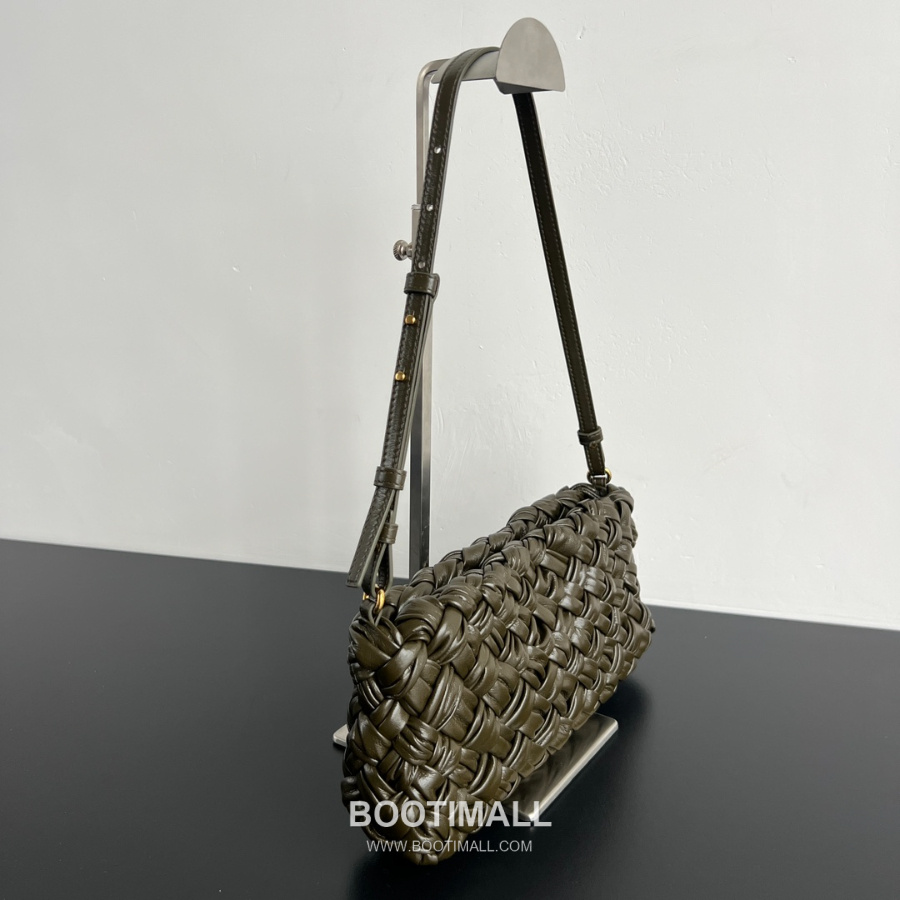 Bottega Veneta Kalimero Cha-Cha Bag 보테가 베네타 칼리메로 차차 숄더백 다크 올리브그린 28.5cm 3
