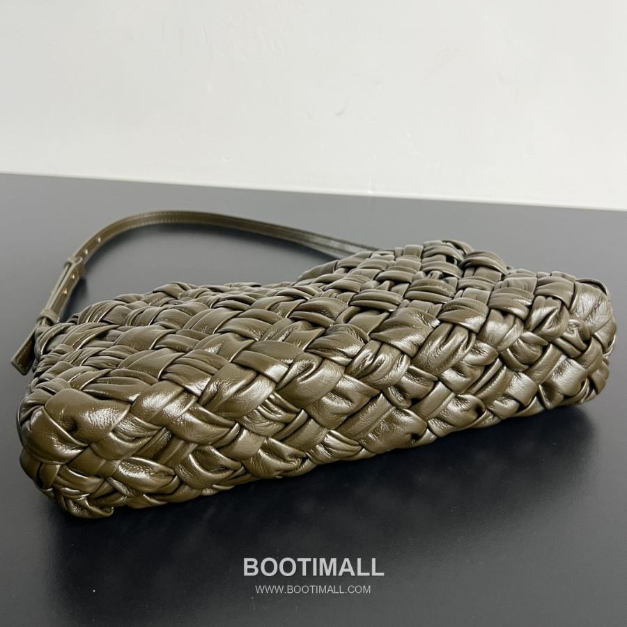 Bottega Veneta Kalimero Cha-Cha Bag 보테가 베네타 칼리메로 차차 숄더백 다크 올리브그린 28.5cm 4