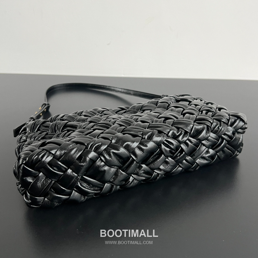 Bottega Veneta Kalimero Cha-Cha Bag 보테가 베네타 칼리메로 차차 숄더백 블랙 28.5cm 4