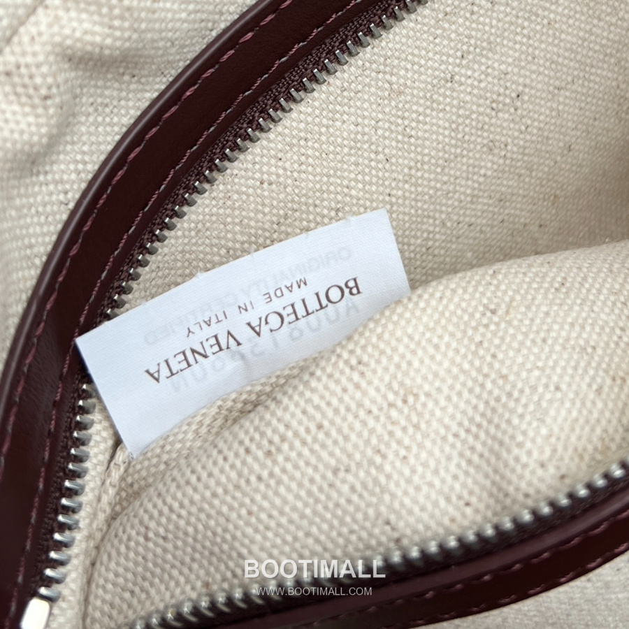 Bottega Veneta Small Intrecciato 보테가 베네타 스몰 인트레치아토 카메라백 버건디 24.5cm 9