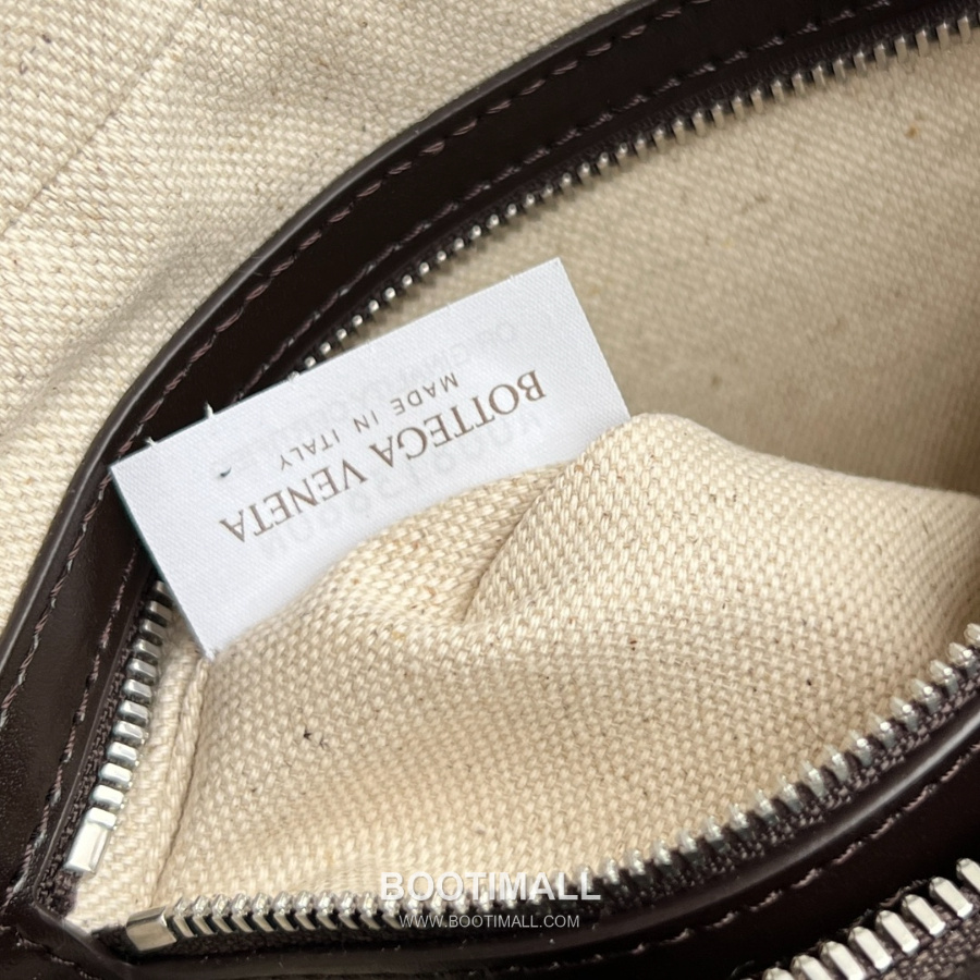 Bottega Veneta Small Intrecciato 보테가 베네타 스몰 인트레치아토 카메라백 다크버건디 24.5cm 9