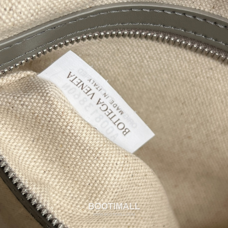 Bottega Veneta Small Intrecciato 보테가 베네타 스몰 인트레치아토 카메라백 그레이 24.5cm 9