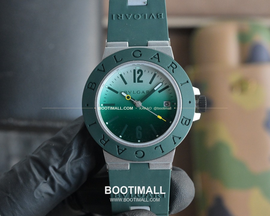 BVLGARI Aluminium Chronograph 40mm 불가리 알루미늄 크로노그래프 그린 40mm 1