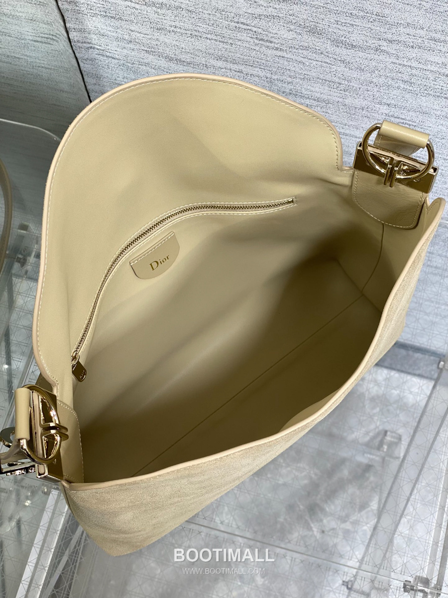 Dior Voyage Hobo Bag 디올 보야주 호보백 라지 베이지 스웨이드 레더 트림 금장 34cm 7