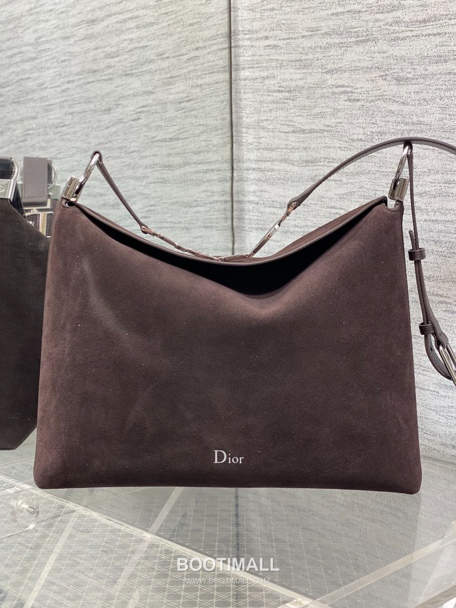 Dior Voyage Hobo Bag 디올 보야주 호보백 라지 버건디브라운 스웨이드 레더 트림 은장 34cm 2