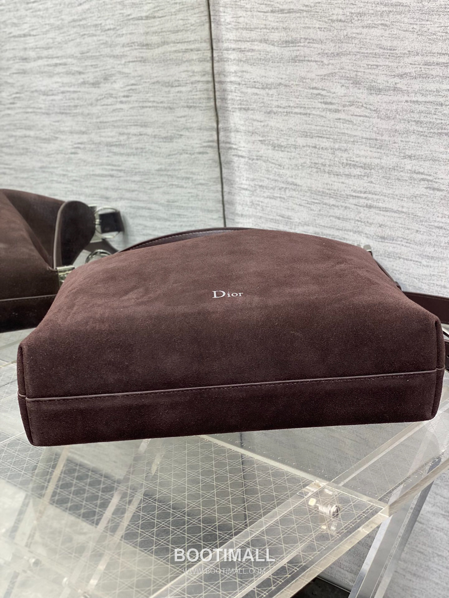 Dior Voyage Hobo Bag 디올 보야주 호보백 라지 버건디브라운 스웨이드 레더 트림 은장 34cm 7