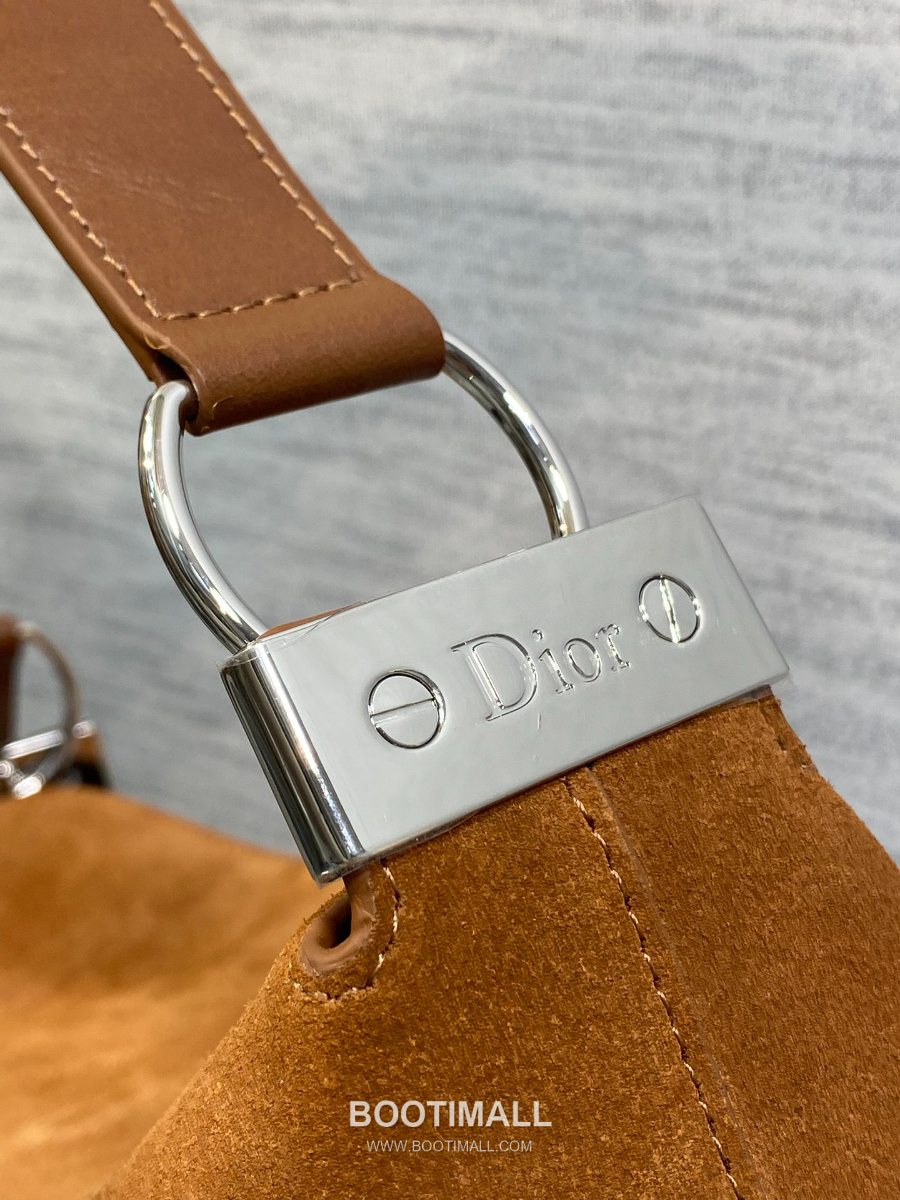 Dior Voyage Hobo Bag 디올 보야주 호보백 라지 브라운 스웨이드 레더 트림 은장 34cm 3