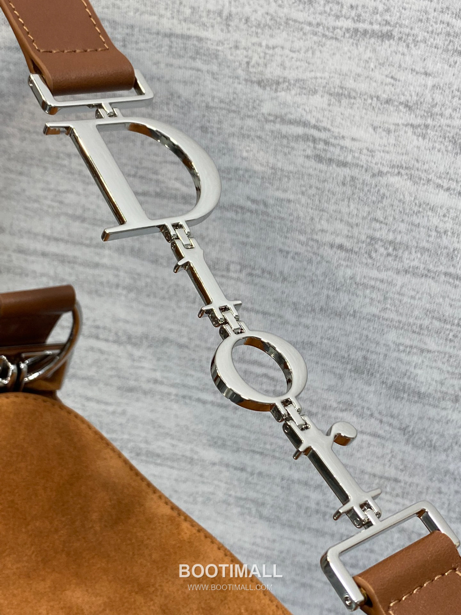 Dior Voyage Hobo Bag 디올 보야주 호보백 라지 브라운 스웨이드 레더 트림 은장 34cm 4