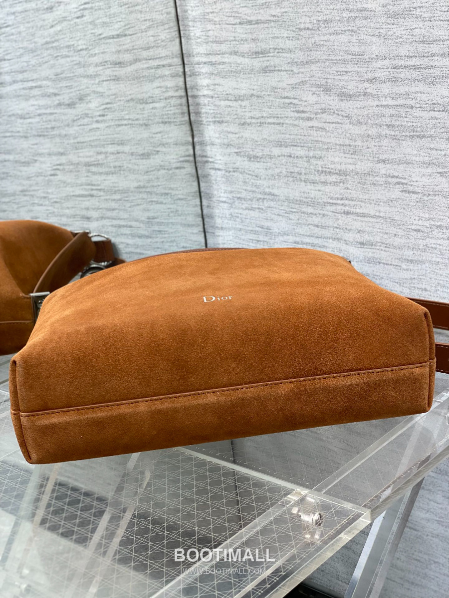 Dior Voyage Hobo Bag 디올 보야주 호보백 라지 브라운 스웨이드 레더 트림 은장 34cm 7