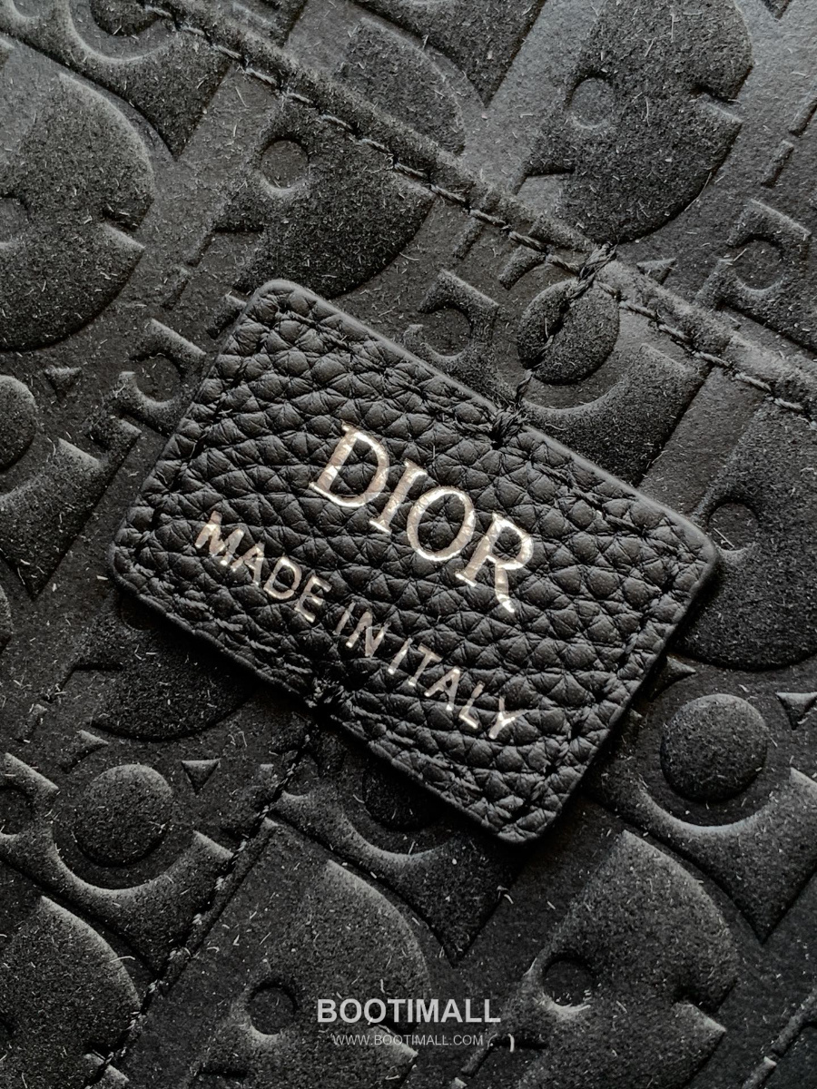 Dior Privé Flap Messenger Bag 디올 프리베 플랩 메신저백 블랙 Dior Icons 카프스킨 33cm 12