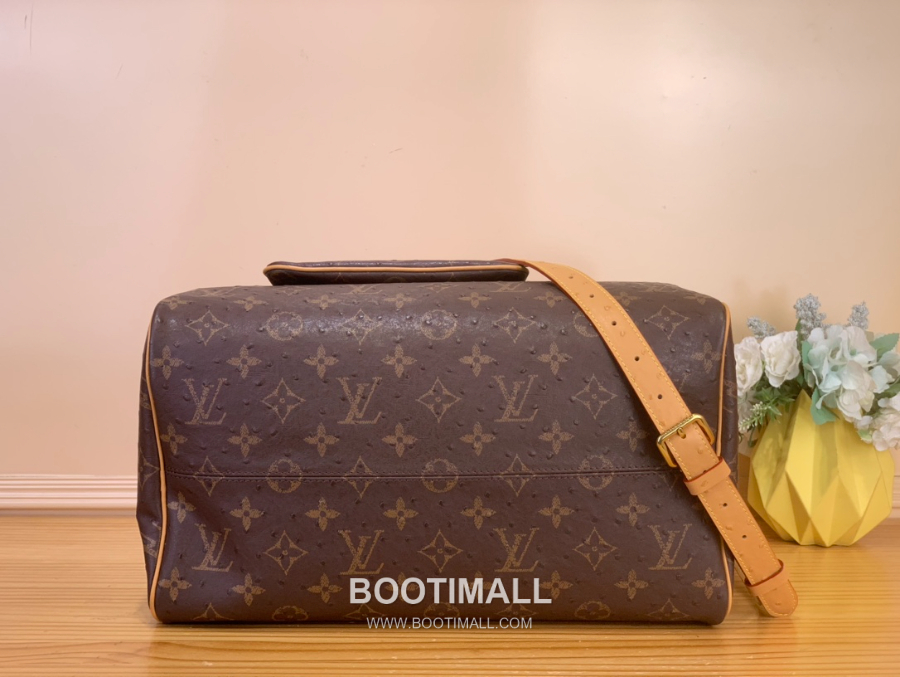 Louis Vuitton Speedy P9 Bandoulière 루이비통 모노그램 스피디 P9 반둘리에 40 위켄더 백 M24419 40cm 23