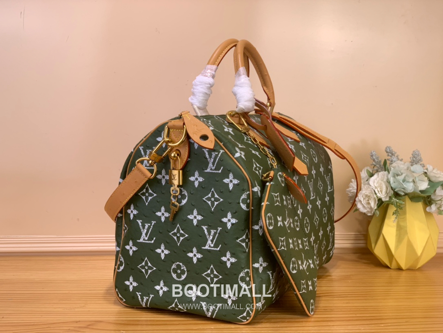 Louis Vuitton Speedy P9 Bandoulière 루이비통 모노그램 스피디 P9 반둘리에 40 위켄더 백 카키 N88228 40cm 22