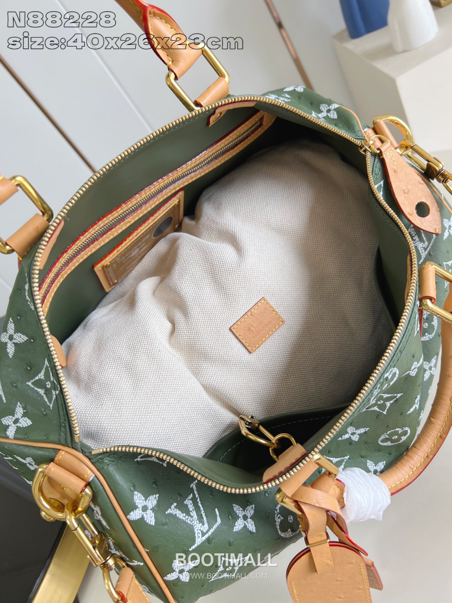 Louis Vuitton Speedy P9 Bandoulière 루이비통 모노그램 스피디 P9 반둘리에 40 위켄더 백 카키 N88228 40cm 13