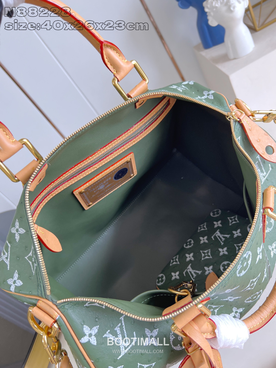 Louis Vuitton Speedy P9 Bandoulière 루이비통 모노그램 스피디 P9 반둘리에 40 위켄더 백 카키 N88228 40cm 15