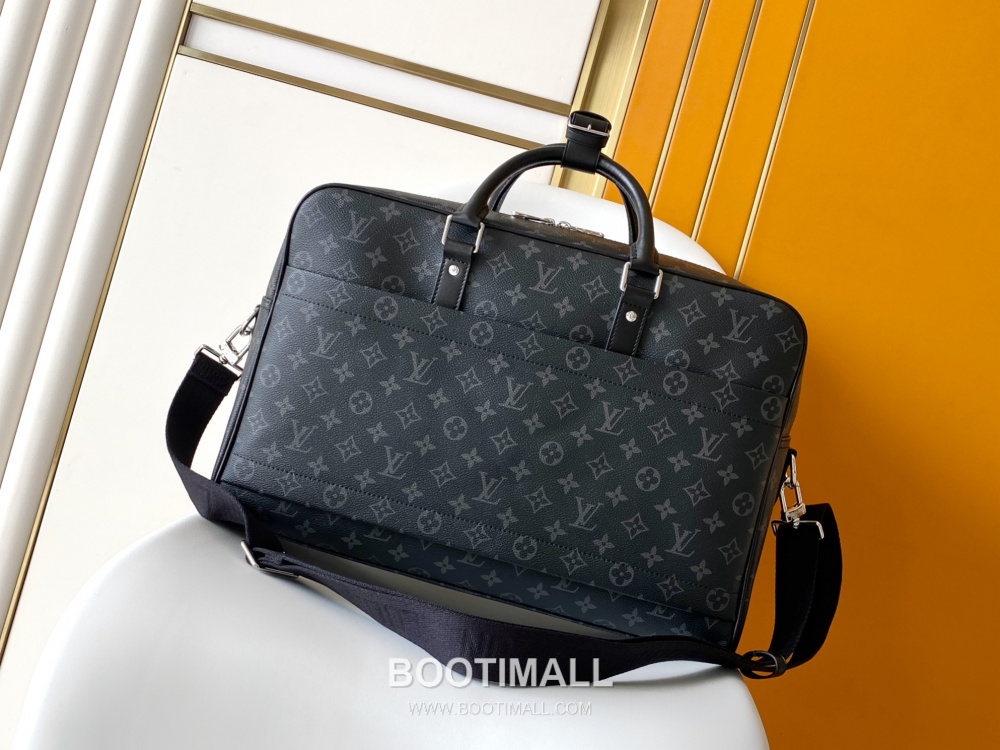 Louis Vuitton Weekender Bag Monogram 이비통 위켄더 백 모노그램 이클립스 M11512 46cm 3