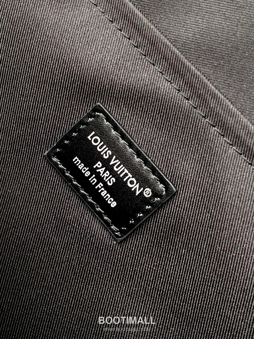 Louis Vuitton Weekender Bag Monogram 이비통 위켄더 백 모노그램 이클립스 M11512 46cm 9