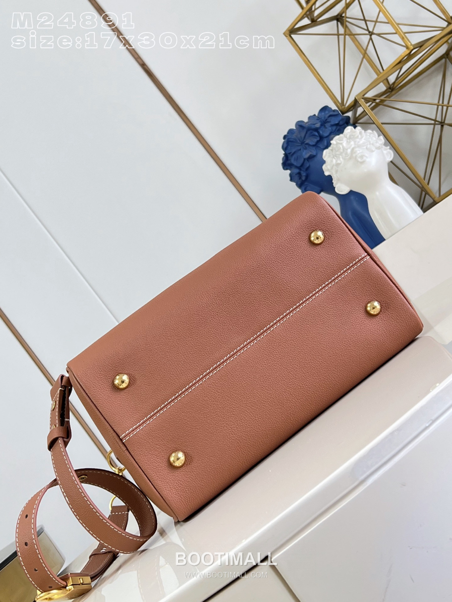 Louis Vuitton Speedy Soft 30 루이비통 스피디 소프트 30 로우 키 브라운 카우하이드 레더 M24891 30cm 12