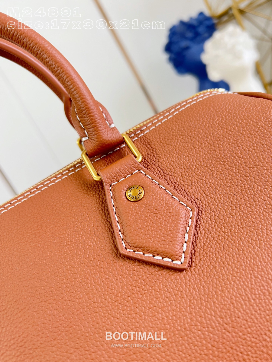 Louis Vuitton Speedy Soft 30 루이비통 스피디 소프트 30 로우 키 브라운 카우하이드 레더 M24891 30cm 13