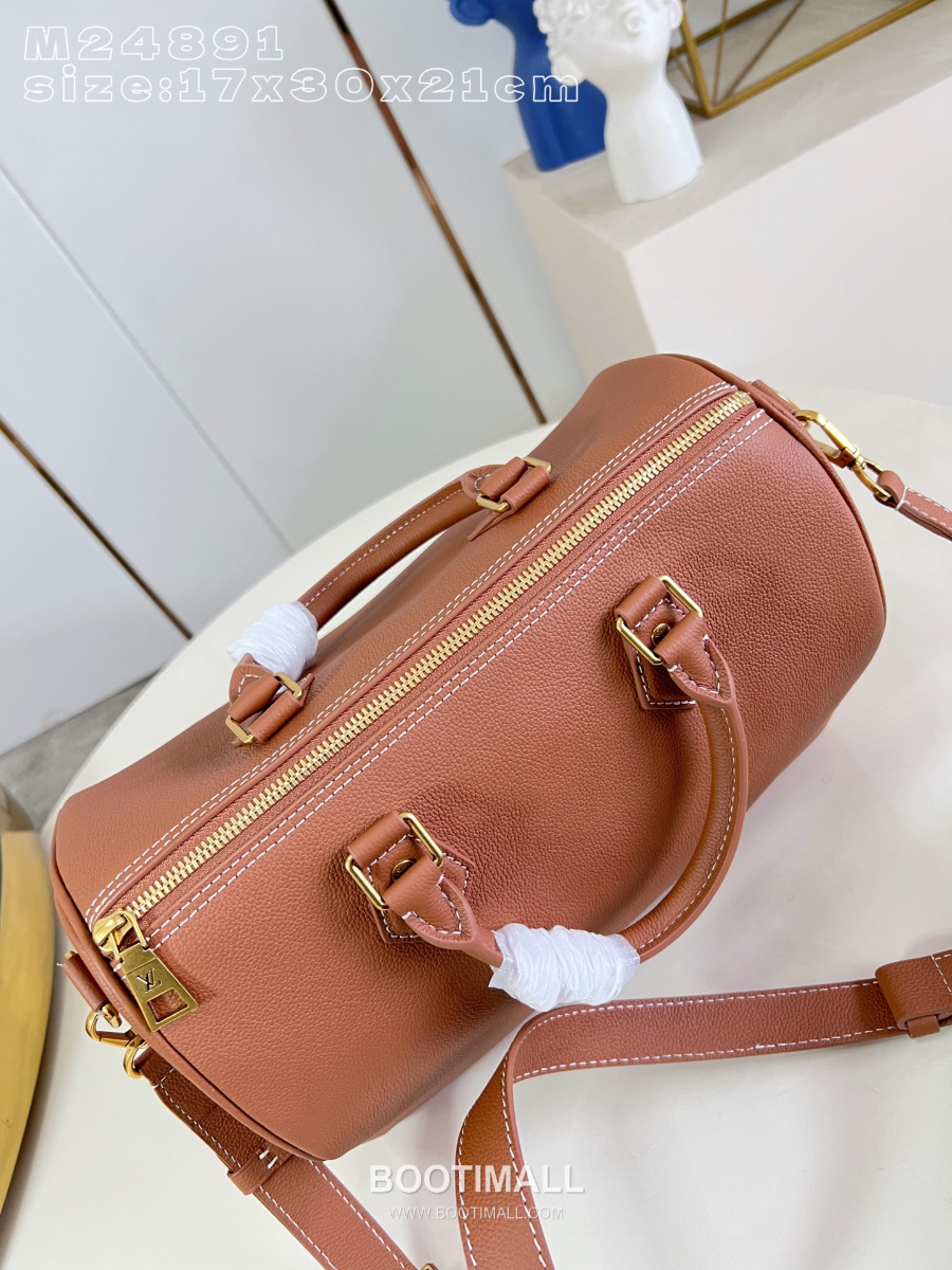 Louis Vuitton Speedy Soft 30 루이비통 스피디 소프트 30 로우 키 브라운 카우하이드 레더 M24891 30cm 14
