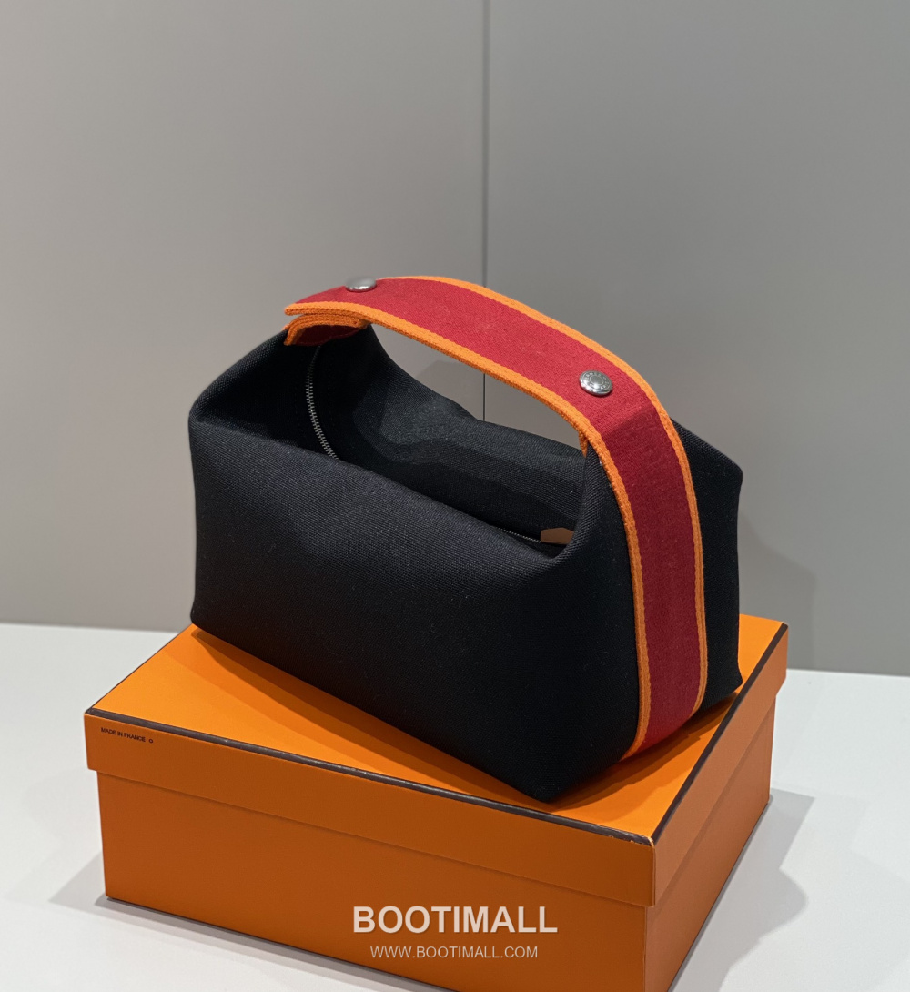 Hermès Bride-A-Brac Pouch 에르메스 브리드아브락 파우치 토일 캔버스 & 자수 H 디테일 블랙 25cm 5