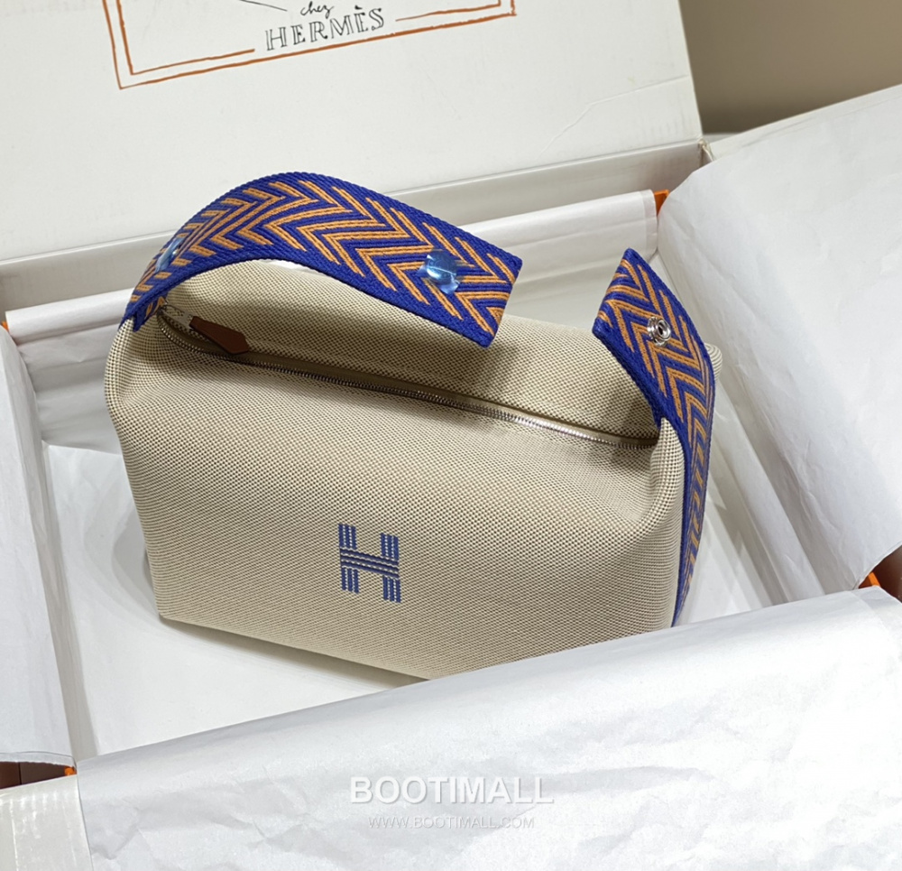 Hermès Bride-A-Brac Pouch 에르메스 브리드아브락 파우치 토일 캔버스 & 자수 H 디테일 25cm 3