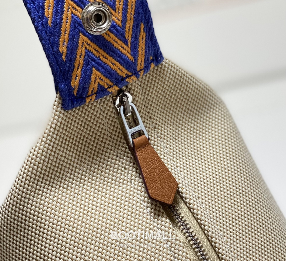 Hermès Bride-A-Brac Pouch 에르메스 브리드아브락 파우치 토일 캔버스 & 자수 H 디테일 25cm 7