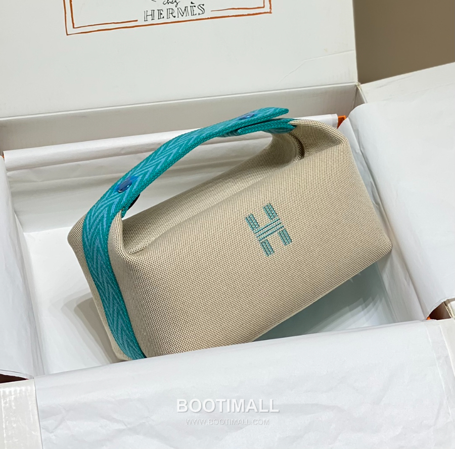 Hermès Bride-A-Brac Pouch 에르메스 브리드아브락 파우치 토일 캔버스 & 자수 H 디테일 베이지/민트 25cm 1