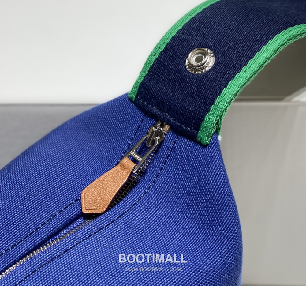 Hermès Bride-A-Brac Pouch 에르메스 브리드아브락 파우치 토일 캔버스 & 자수 H 디테일 블루 25cm 6