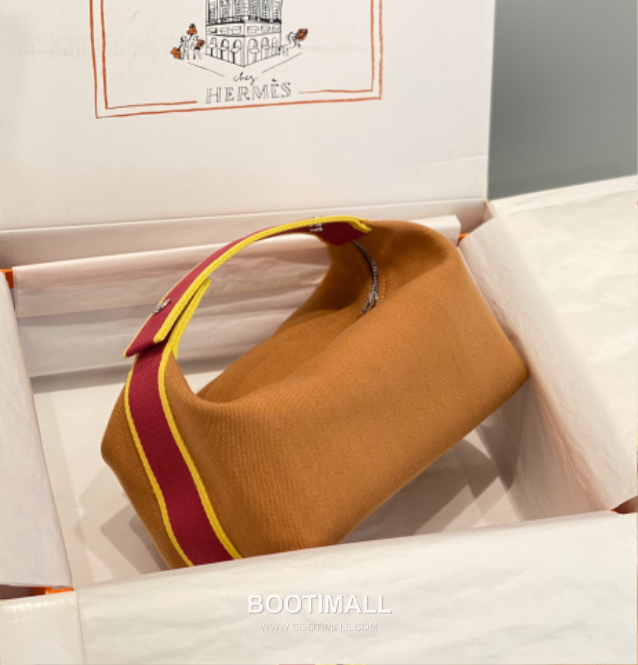 Hermès Bride-A-Brac Pouch 에르메스 브리드아브락 파우치 토일 캔버스 & 자수 H 디테일 브라운 25cm 2