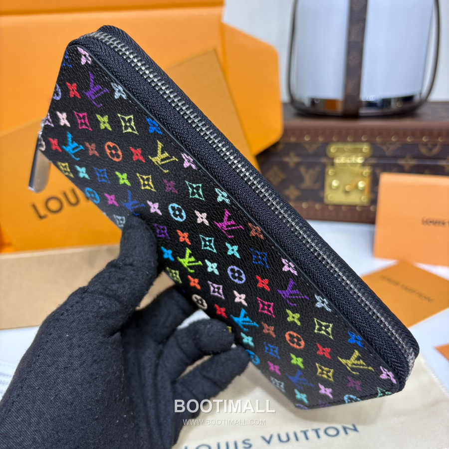 Louis Vuitton x Takashi Murakami Zippy Wallet 루이비통 x 타카시 무라카미 지피 월렛 M13408 블랙 멀티컬러 모노그램 코티드 캔버스 20cm 8