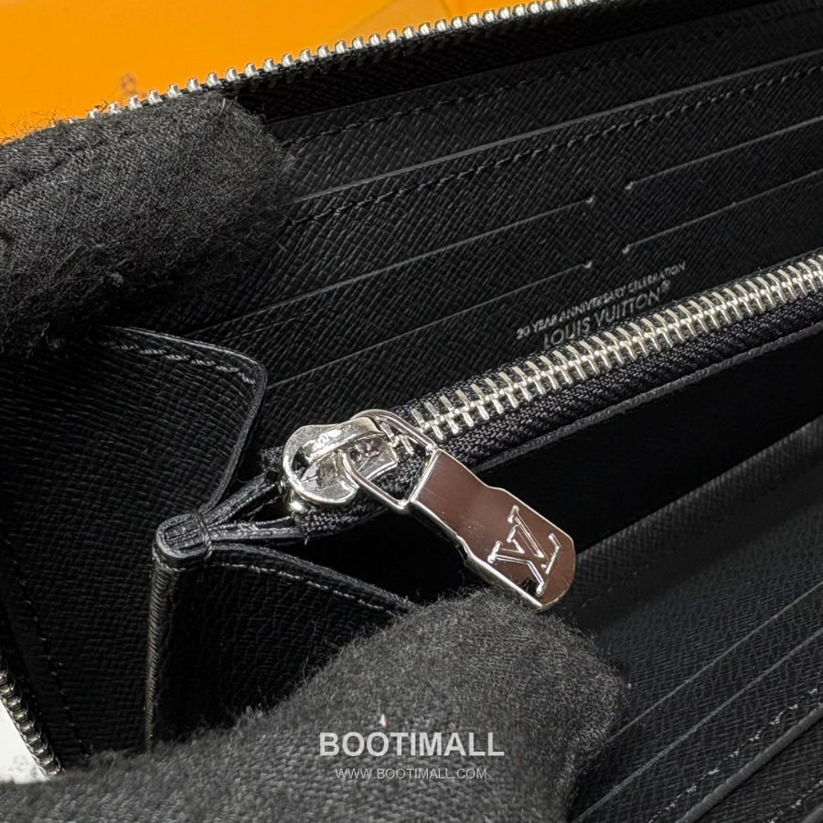 Louis Vuitton x Takashi Murakami Zippy Wallet 루이비통 x 타카시 무라카미 지피 월렛 M13408 블랙 멀티컬러 모노그램 코티드 캔버스 20cm 10