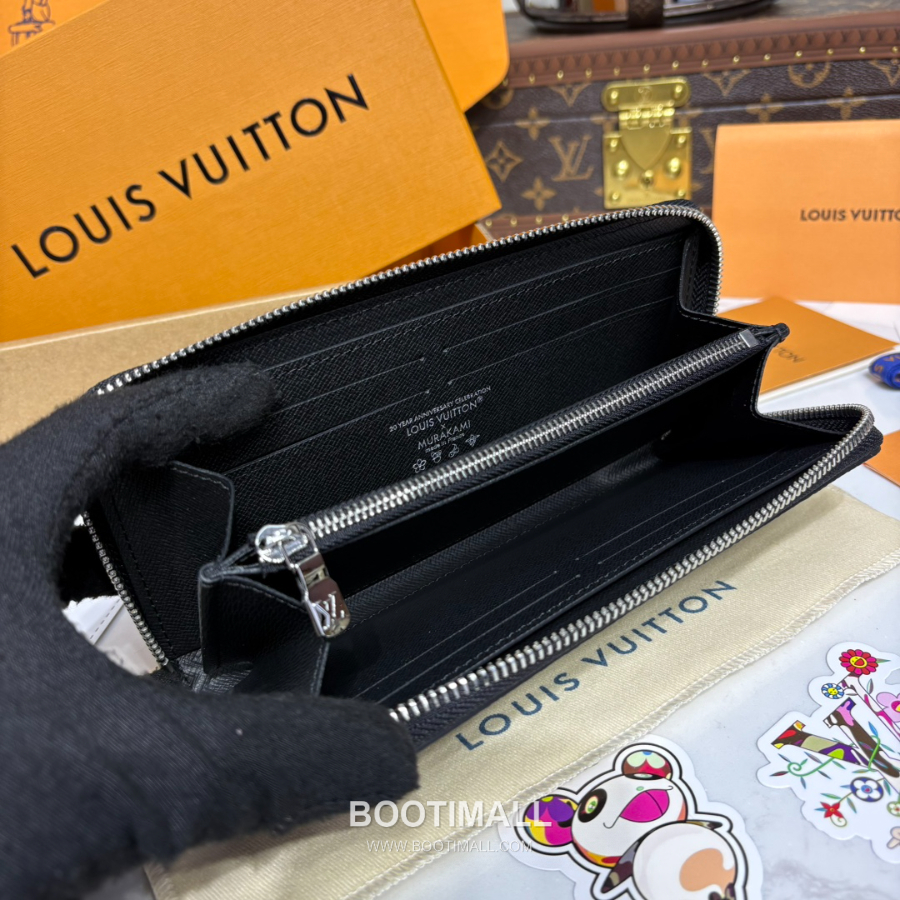 Louis Vuitton x Takashi Murakami Zippy Wallet 루이비통 x 타카시 무라카미 지피 월렛 M13408 블랙 멀티컬러 모노그램 코티드 캔버스 20cm 12