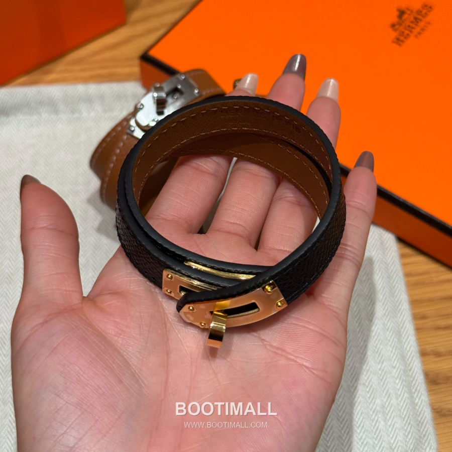 Hermès 에르메스 미니 켈리 더블랩 브레이슬릿 Swift 카프스킨 골드 하드웨어 팔찌 14