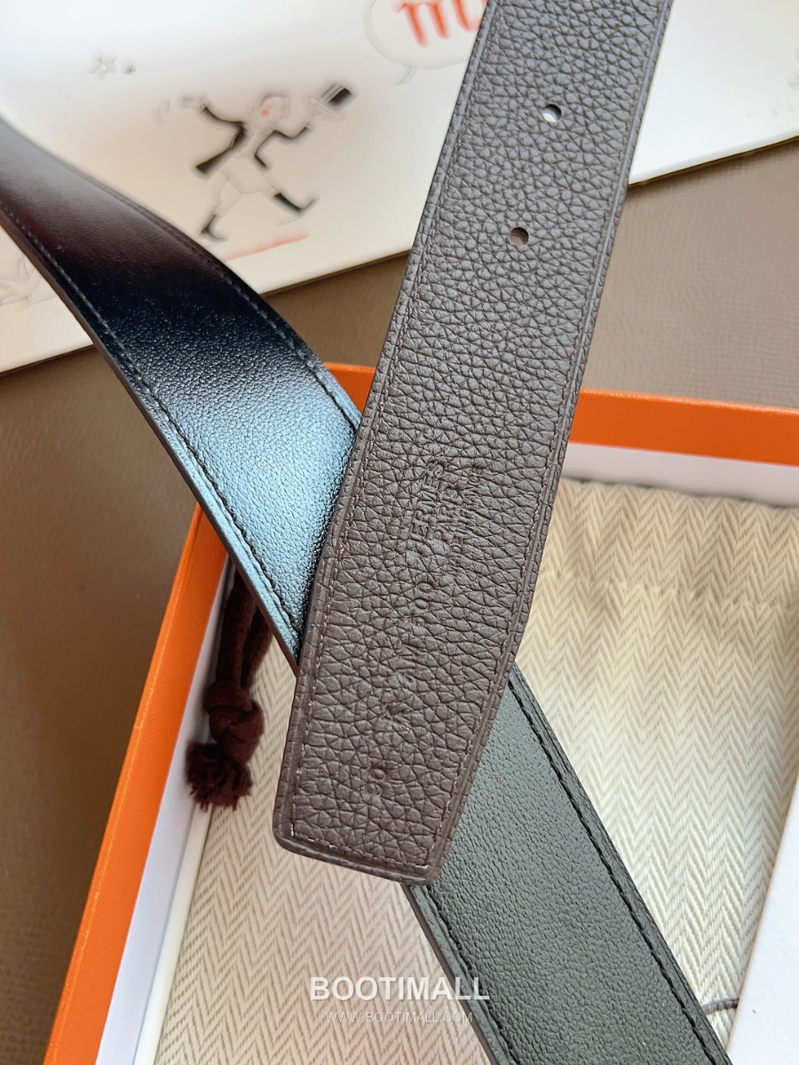 Hermès Constance H Reversible Belt 32mm Togo Calfskin Gold Hardware 에르메스 콘스탕스 H 리버서블 벨트 토고 송아지 가죽 다크브라운/블랙 3.2cm 5