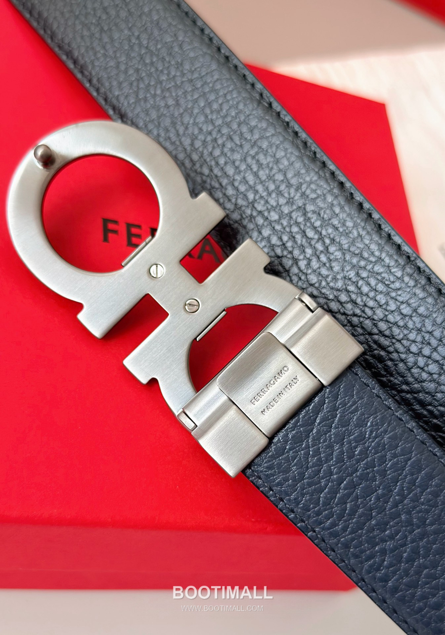 Salvatore Ferragamo Double Gancini Reversible Embossed Calfskin Belt 살바토레 페라가모 더블 간치니 리버서블 엠보 카프스킨 벨트 실버 3.5cm 4