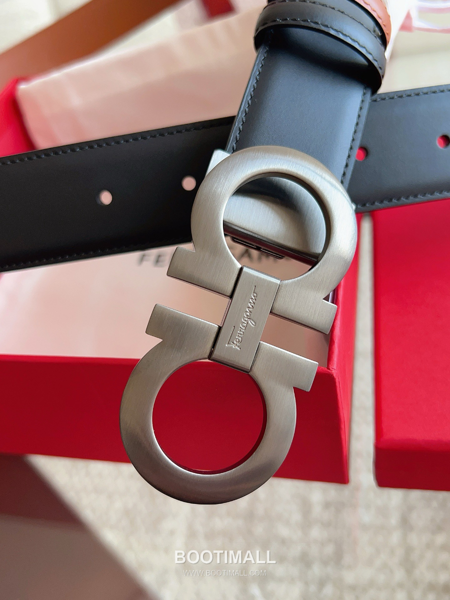 Salvatore Ferragamo Double Gancini Reversible Embossed Calfskin Belt 살바토레 페라가모 더블 간치니 리버서블 엠보 카프스킨 벨트 블랙/오크브라운 은장 3.5cm 3