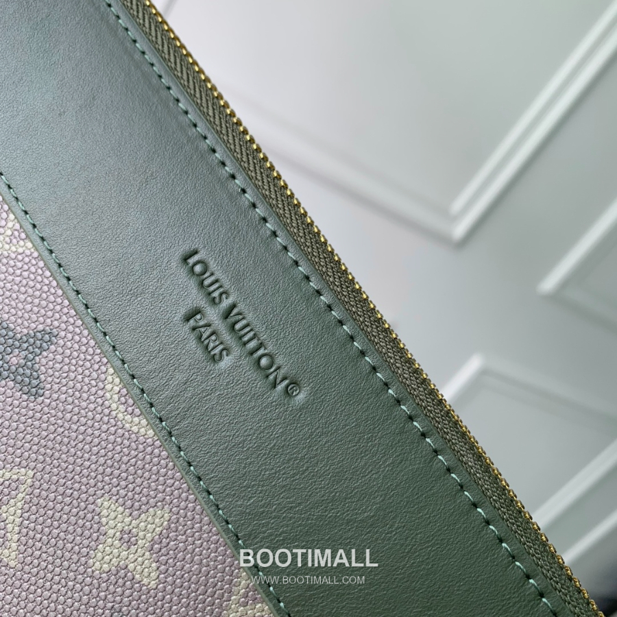 Louis Vuitton 루이비통 포쉐트 보야주 수플 모노그램 서플러스 클러치 M26970 30cm 7