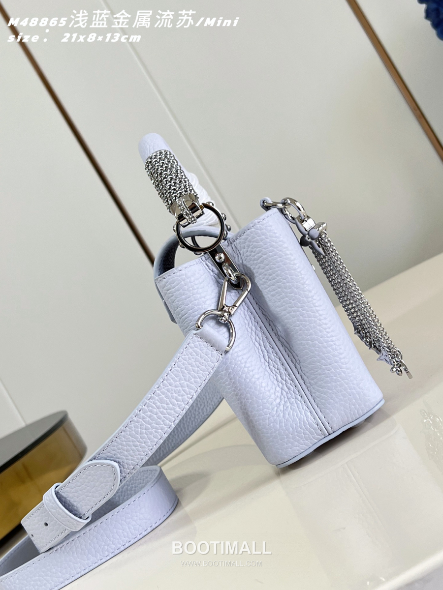 Louis Vuitton 루이비통 Capucines Mini 카푸신 미니 Taurillon 레더 LV Fireworks 스카이블루 M48865 21cm 4