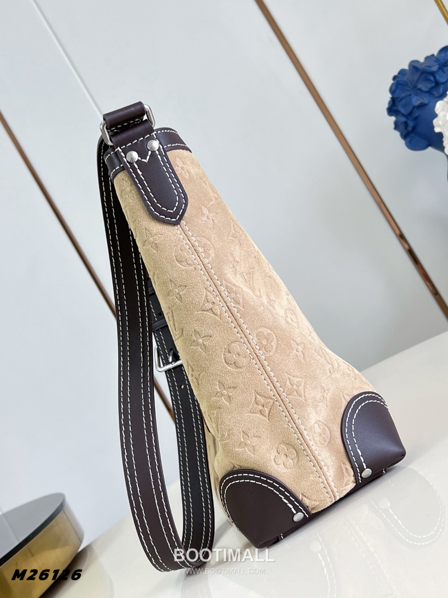 Louis Vuitton Verso Hobo Monogram 루이비통 베르소 호보 모노그램 캔버스 숄더백 30cm 7