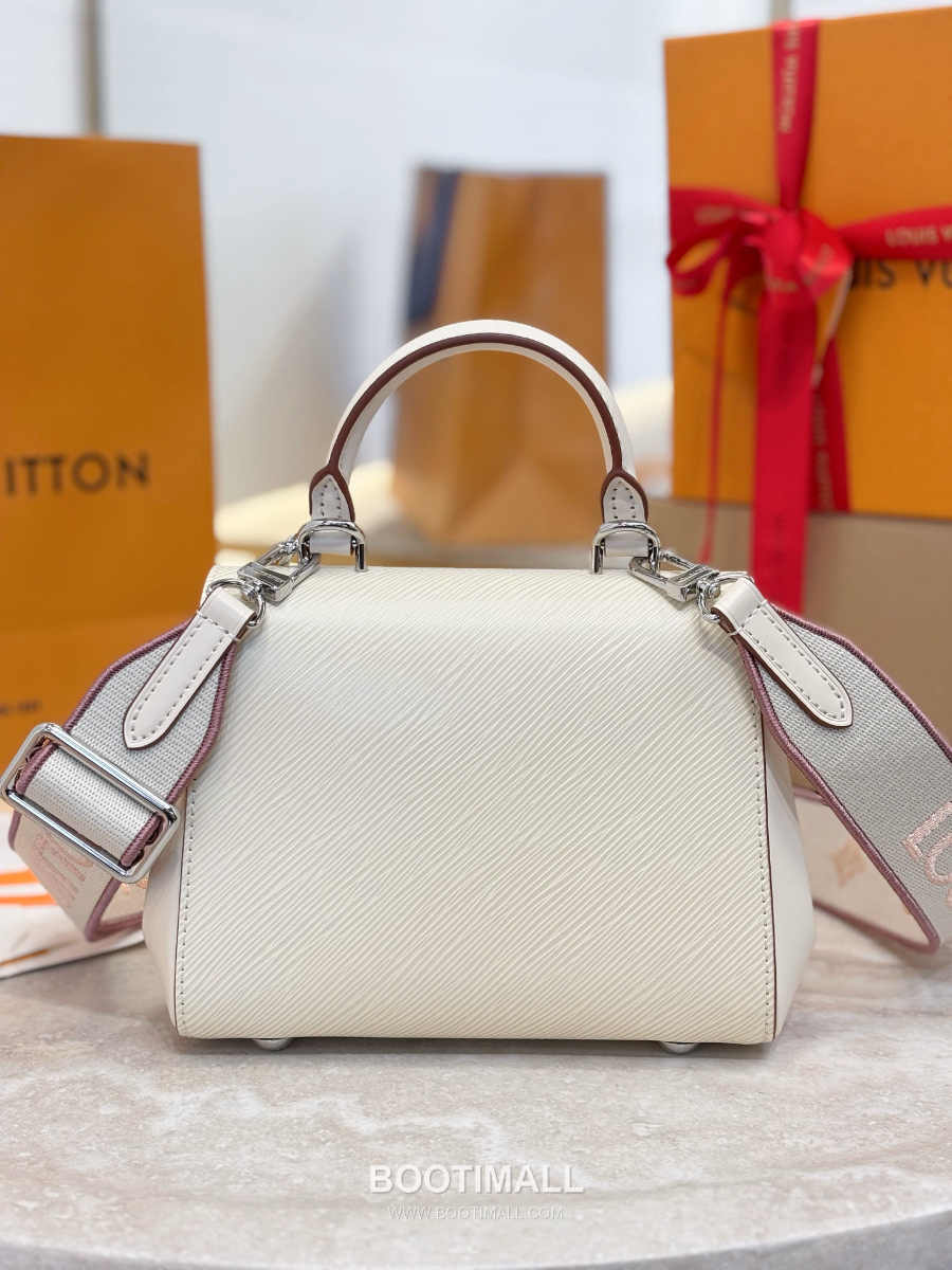 Louis Vuitton Epi Leather Cluny Mini  루이비통 클루니 미니 에피 레더 M14434 20cm 3