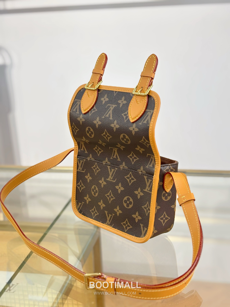 Louis Vuitton Satchel Wearable Wallet 루이비통 사첼 웨어러블 월렛 Monogram Archive M26805 19.5cm 8