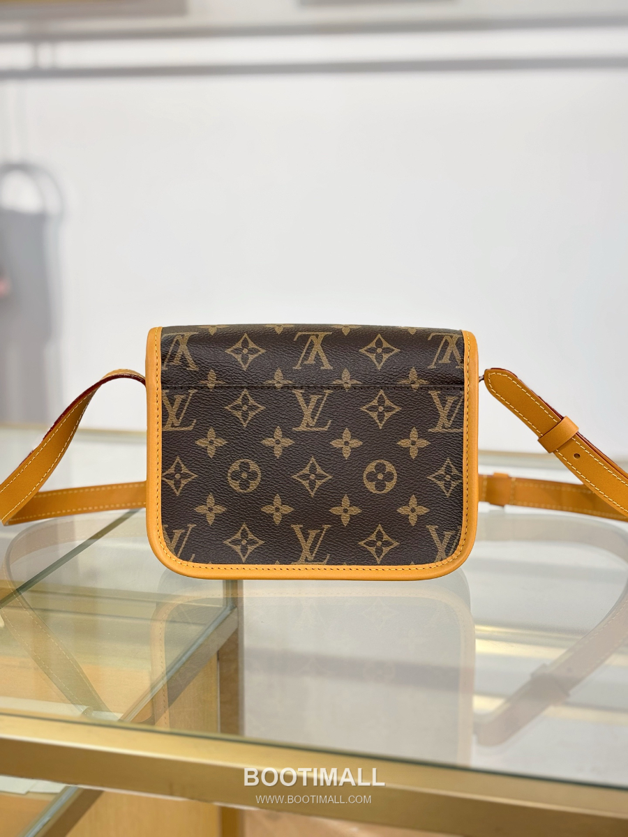 Louis Vuitton Satchel Wearable Wallet 루이비통 사첼 웨어러블 월렛 Monogram Archive M26805 19.5cm 13