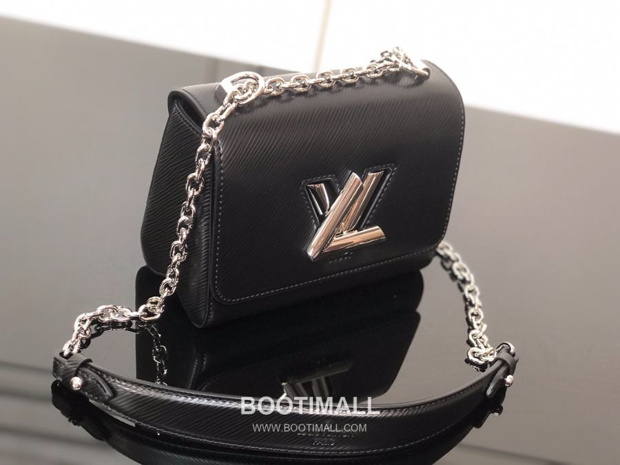 Louis Vuitton Twist PM Epi Leather M21118  트위스트 PM 에피 레더 체인 숄더백 블랙 은장 19cm 2