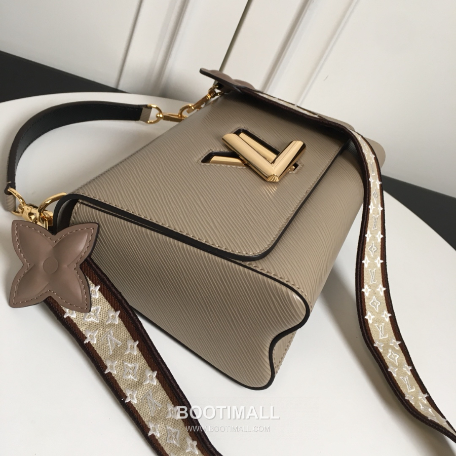 Twist MM Epi Leather M57050 Louis Vuitton 트위스트 MM 에피 레더 와이드 스트랩 숄더백 카키 금장 23cm 7