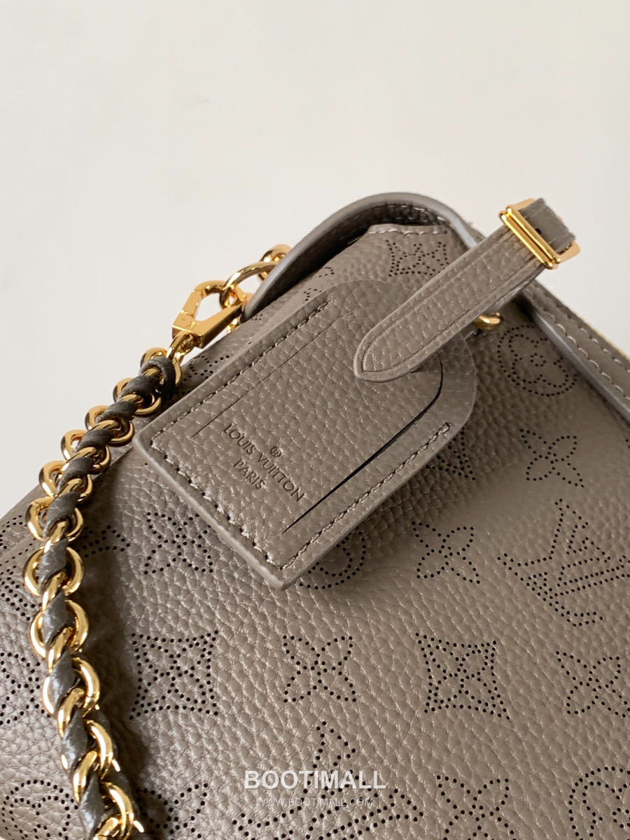 Louis Vuitton Hand It All PM 루이비통 핸드 잇 올 PM 퍼포레이티드 모노그램 레더 M25904 29cm 7