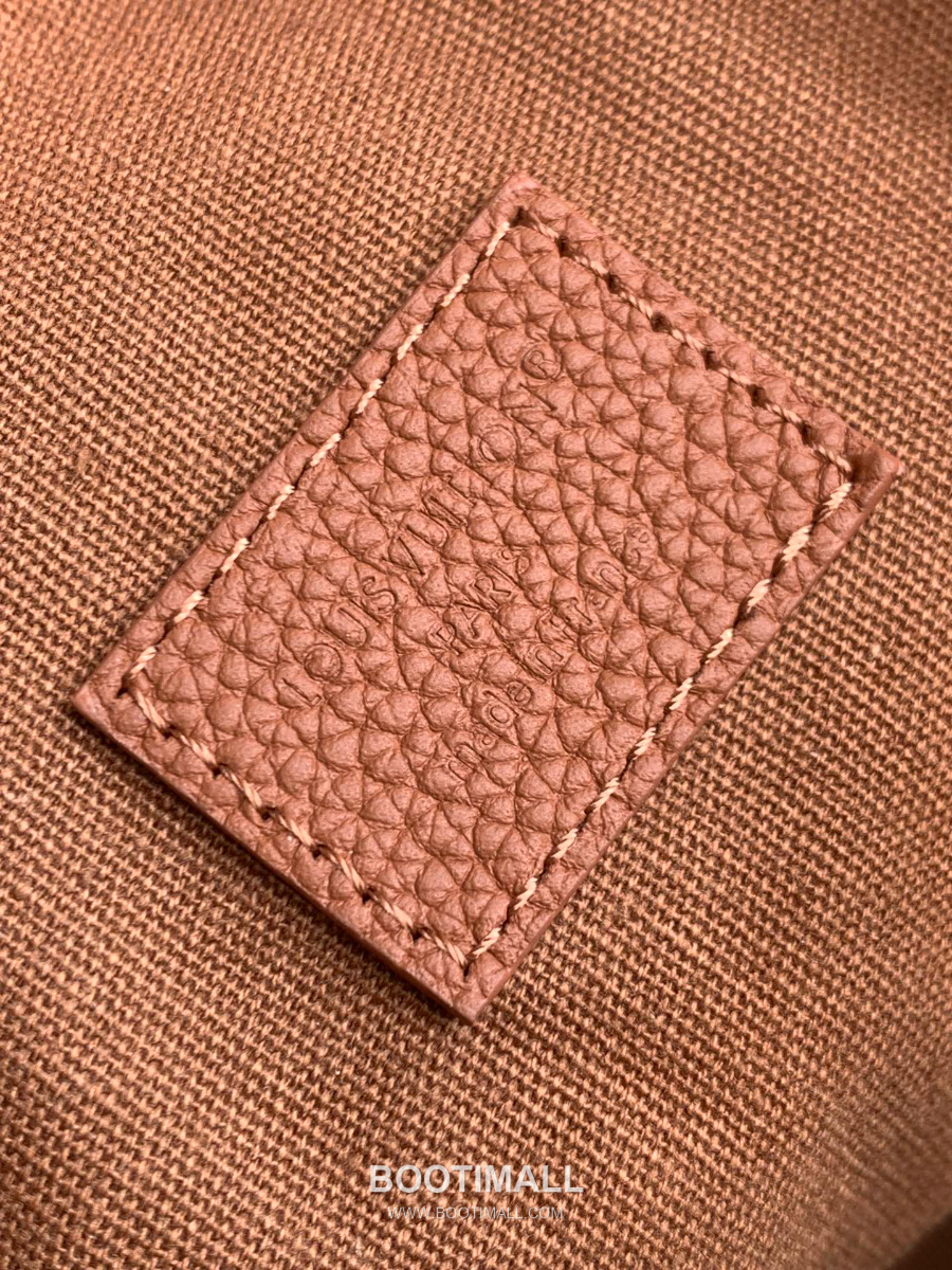 Louis Vuitton Keepall Bandoulière 35 루이비통 키폴 반둘리에 35 에어로그램 레더 더플백 M25980 34cm 10