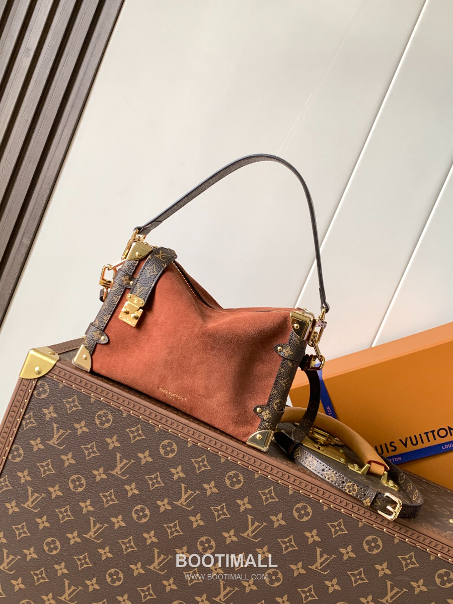 Louis Vuitton Side Trunk MM 루이비통 사이드 트렁크 MM 모노그램 사가 레더 23.5cm 2