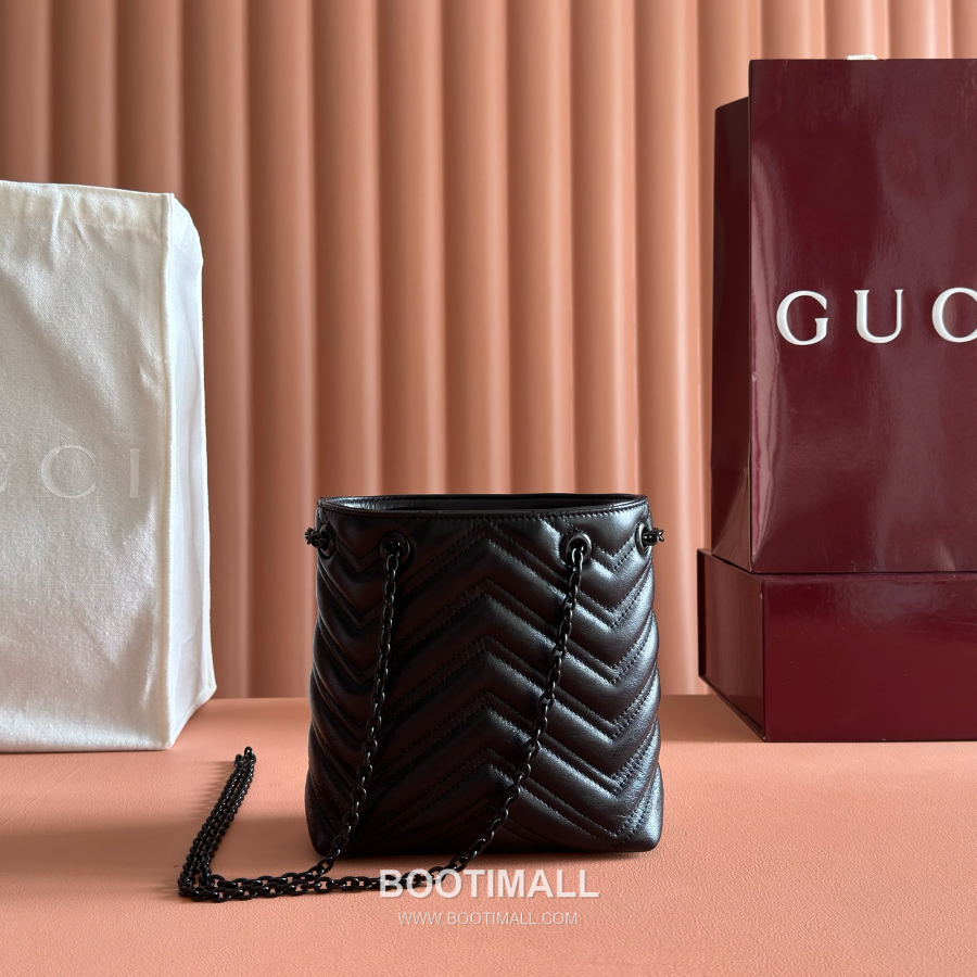 Gucci GG Marmont Mini Bucket Drawstring 구찌 GG 마몽 미니 버킷 드로스트링 마틀라세 레더 백 856404 블랙 16cm 2